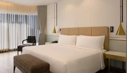 Radisson Blu Mumbai International Airport - 30