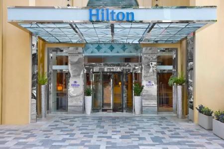 Hilton The Walk - 34