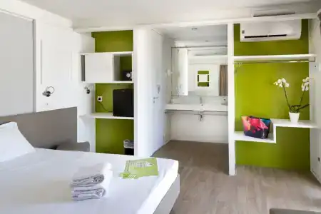 Fabulous Village - 150