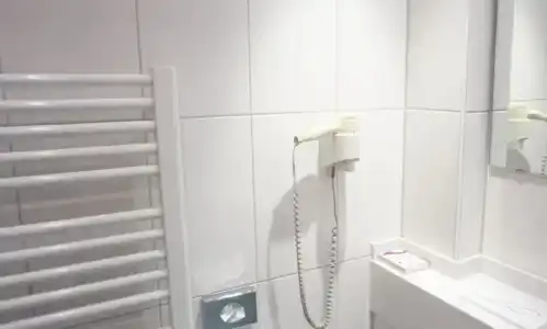 Herdegen Rooms - Self Check-In - 32