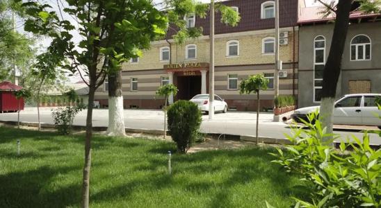 Arien Plaza - 12