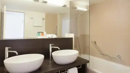 Crowne Plaza Zürich by IHG - 14