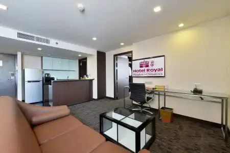 Royal Bangkok - 63
