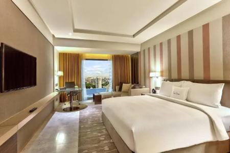 DoubleTree by Hilton Sukhumvit - 3