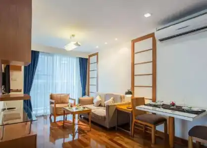 Adelphi Grande Sukhumvit - 46
