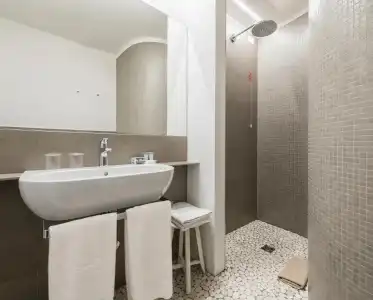 Metropole Suisse - 21