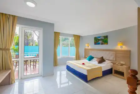 Mira Meridia Beach Resort - 31