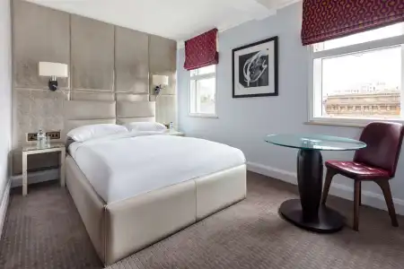 Radisson Blu, London Mercer Street - 24