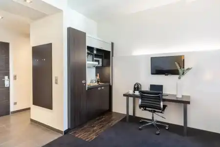 Garner Berlin - Mitte by IHG - 13