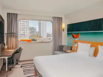 Novotel Paris Centre Tour Eiffel - 3
