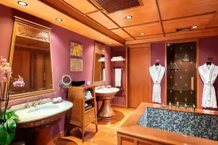The Duchess - 53