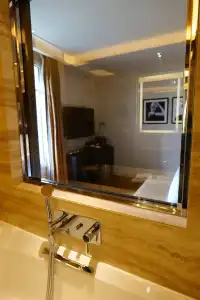 37 - Luxury Flat Montaigne - 40