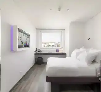 Yotel - 63