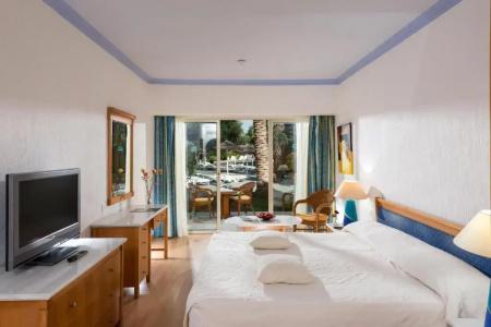 Paphos Gardens Holiday Resort - 7