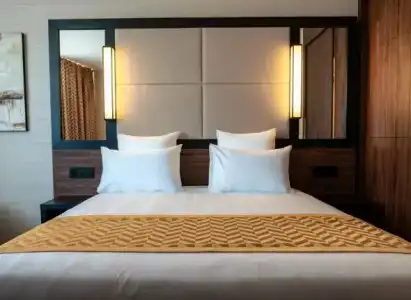 Nash Suites Airport - 29