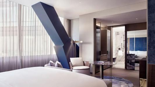The Ritz-Carlton, - 52