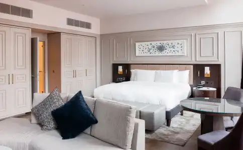 The Trafalgar St. James London, Curio Collection by Hilton - 6