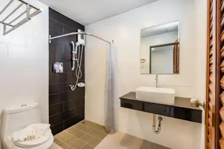 Phuket Marine Poshtel (SHA Plus+) - 61