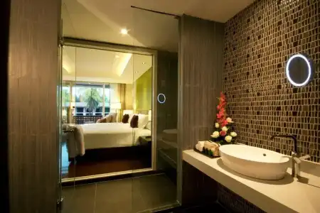 Graceland Khaolak Beach Resort - 10
