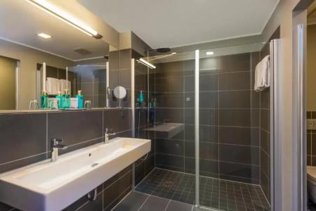 Waveboard & Boardinghouse - 8