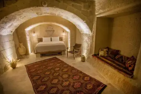 Doda Artisanal Cave +14 adults only - 43