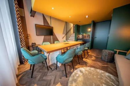 City Haarhuis - Worlds Crafted Collections - 16