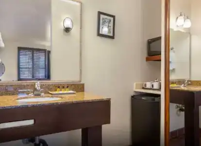 Best Western Plus Hacienda Old Town - 53