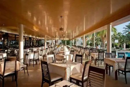 M.C Beach Park Resort - All Inclusive - 10