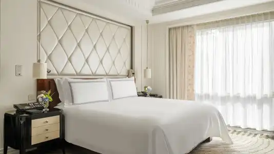 The Peninsula Shanghai - 42