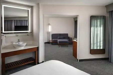 Courtyard by Marriott Los Angeles Century City/Beverly Hills - 4