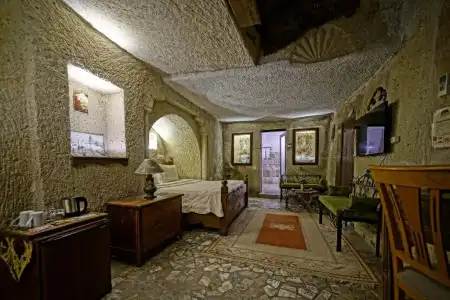 Maccan Cave - 118