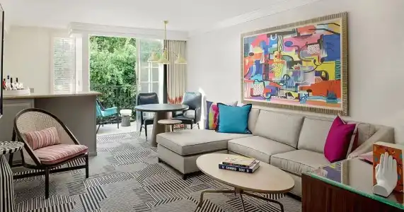 Le Parc at Melrose - 23