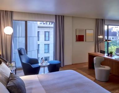 Sir Victor, part of Sircle Collection - 39