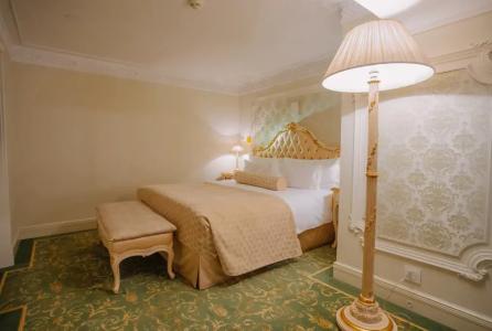 The State Hermitage Museum Official - 92