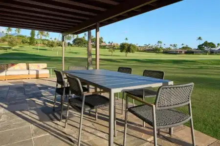 Royal Lahaina Resort & Bungalows - 23