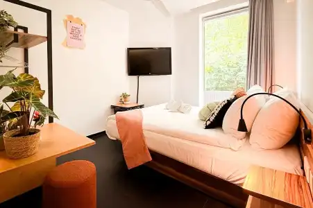 De Pijp Boutique - 41