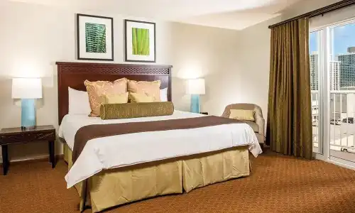 Club Wyndham at Waikiki Beach Walk - 56