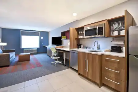 Home2 Suites by Hilton Las Vegas Convention Center - 34