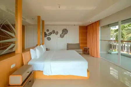 Welcome World Beachfront Resort - 52