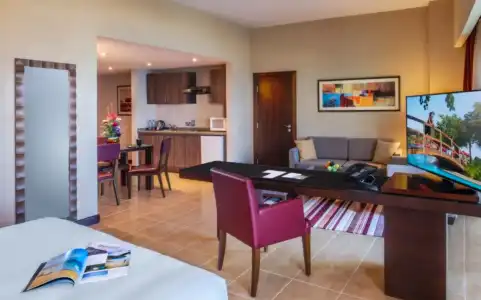 Khalidiya Palace Rayhaan by Rotana, Abu Dhabi - 66