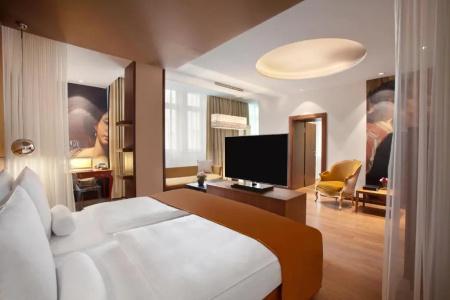 Vier Jahreszeiten Kempinski - 55