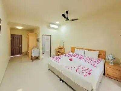 Sunrise Inn - 34
