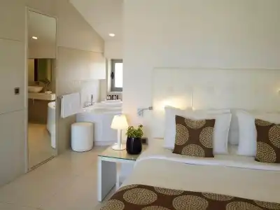 The Ixian Grand & All Suites - 52