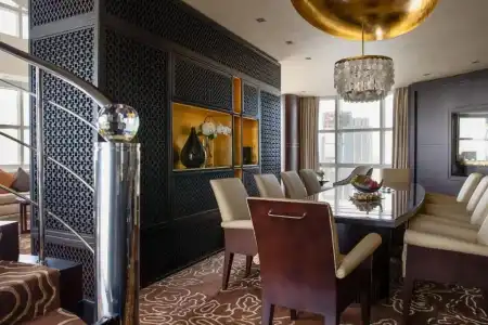 Jumeirah Emirates Towers - 106