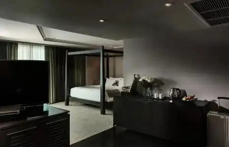 S15 Sukhumvit - 5