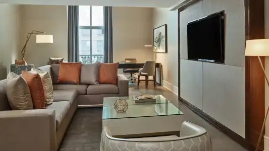 Crescent Court - 61