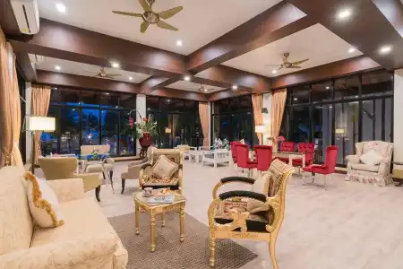 The Briza Beach Resort Khaolak - 24