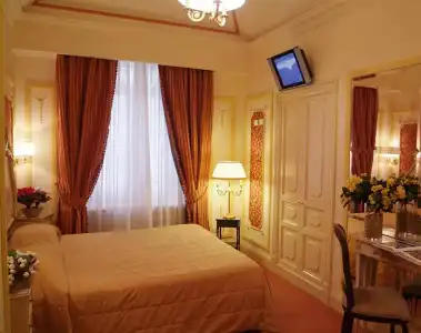 Champagne Palace - 37
