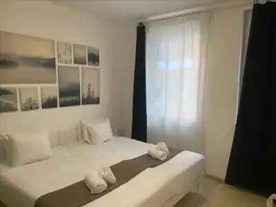 Corvin Center Suites - 77