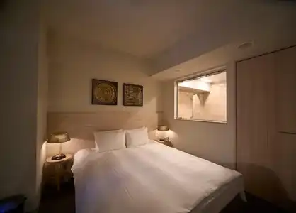Roppongi S - 106